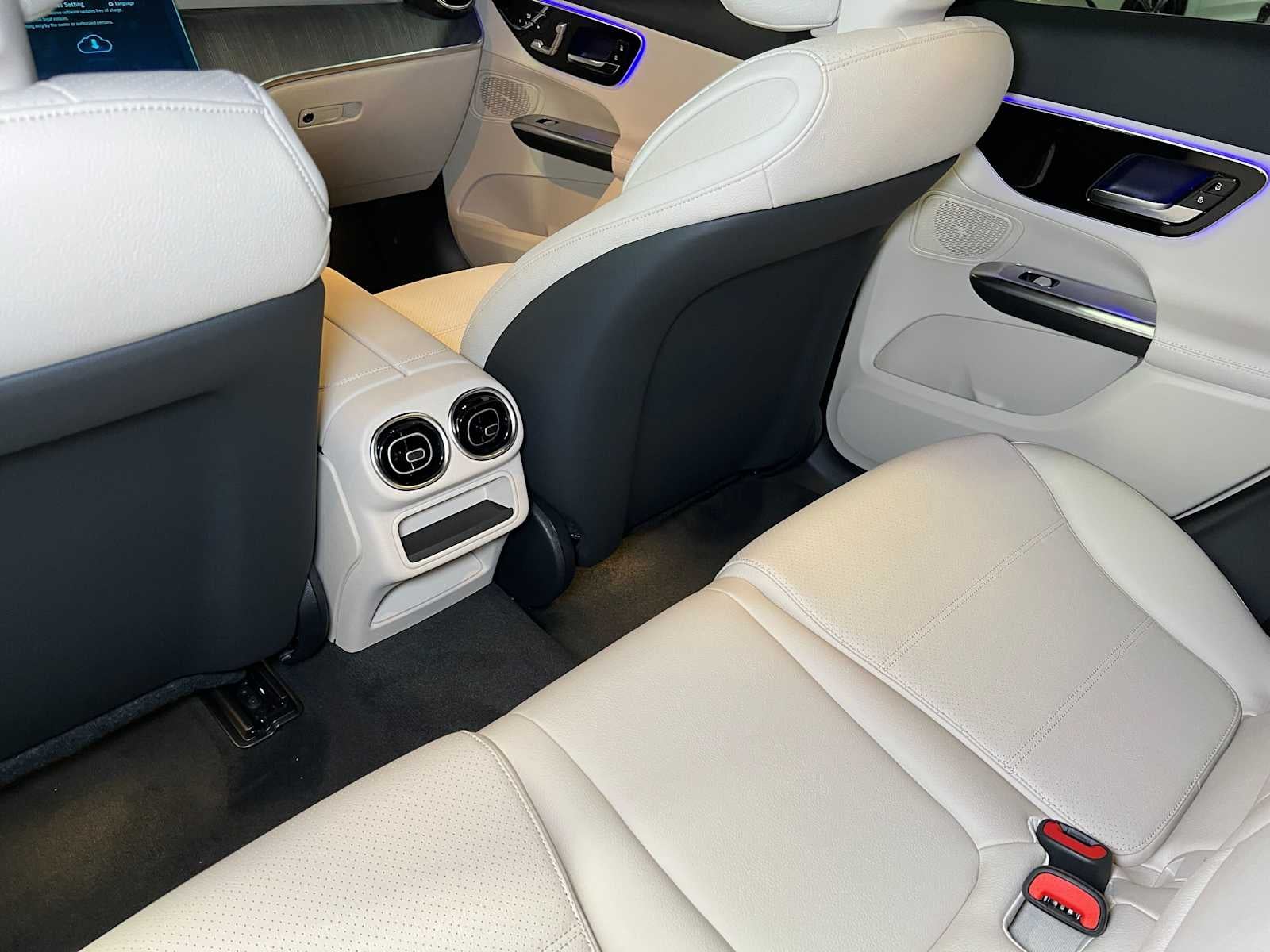 2027 Mercedes-Benz GLC 300 4MATIC® SUV