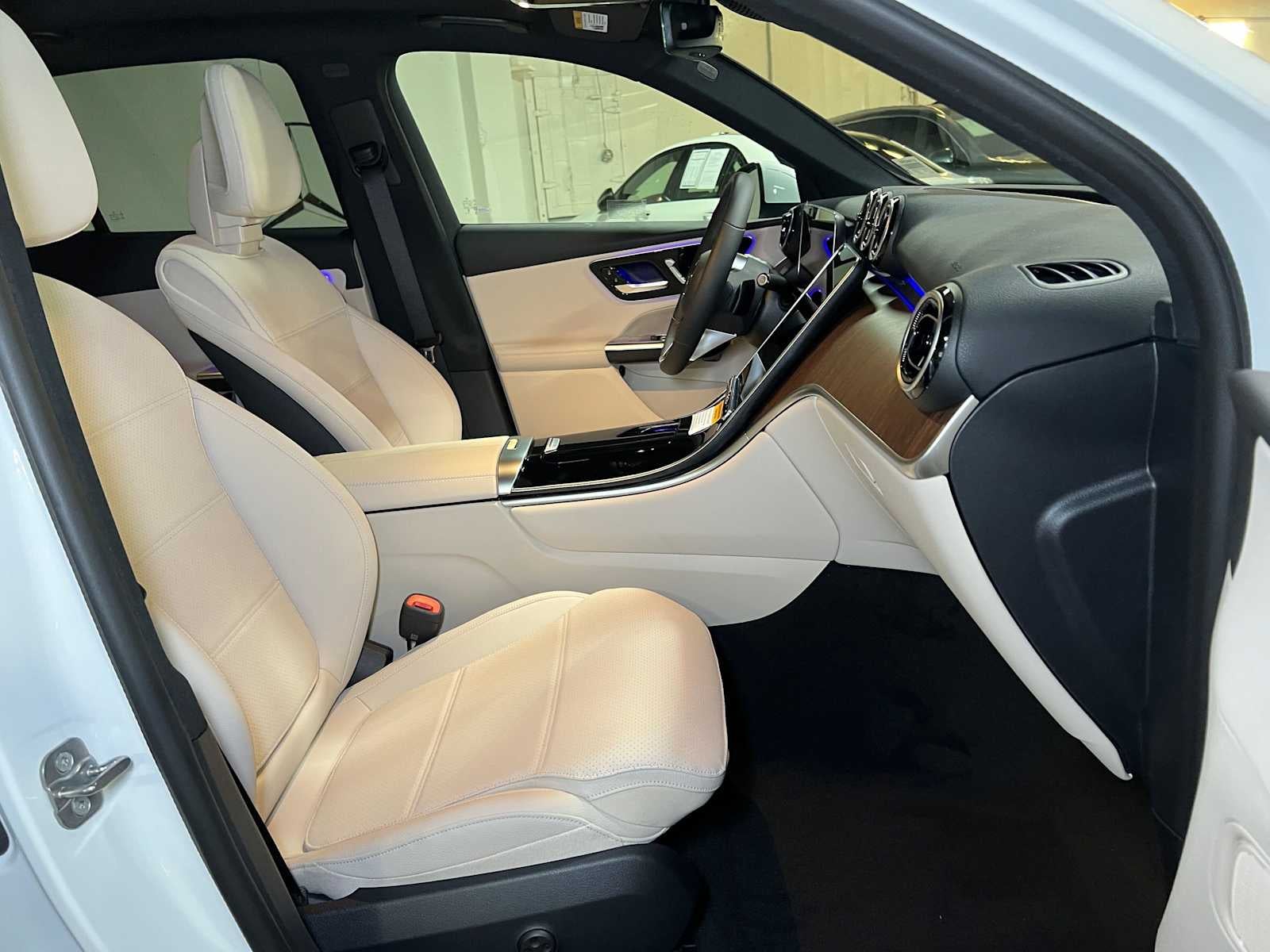 2027 Mercedes-Benz GLC 300 4MATIC® SUV