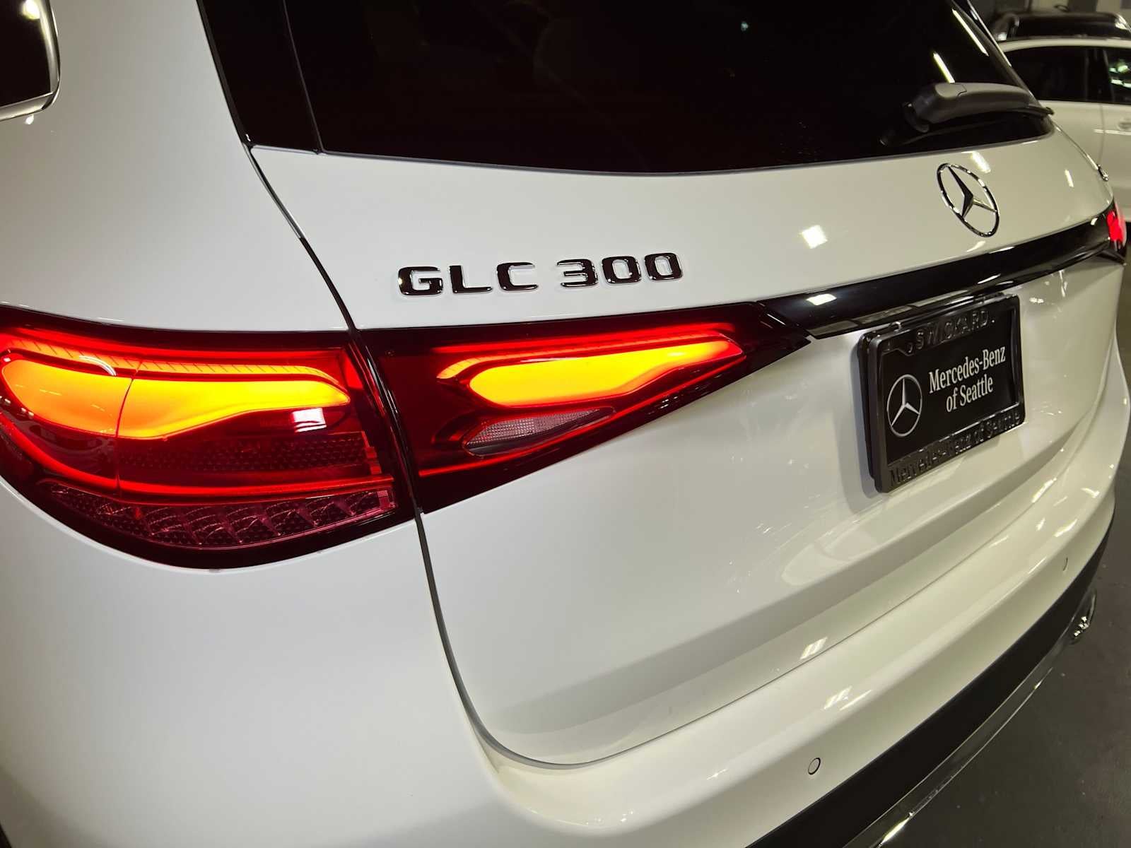 2027 Mercedes-Benz GLC 300 4MATIC® SUV