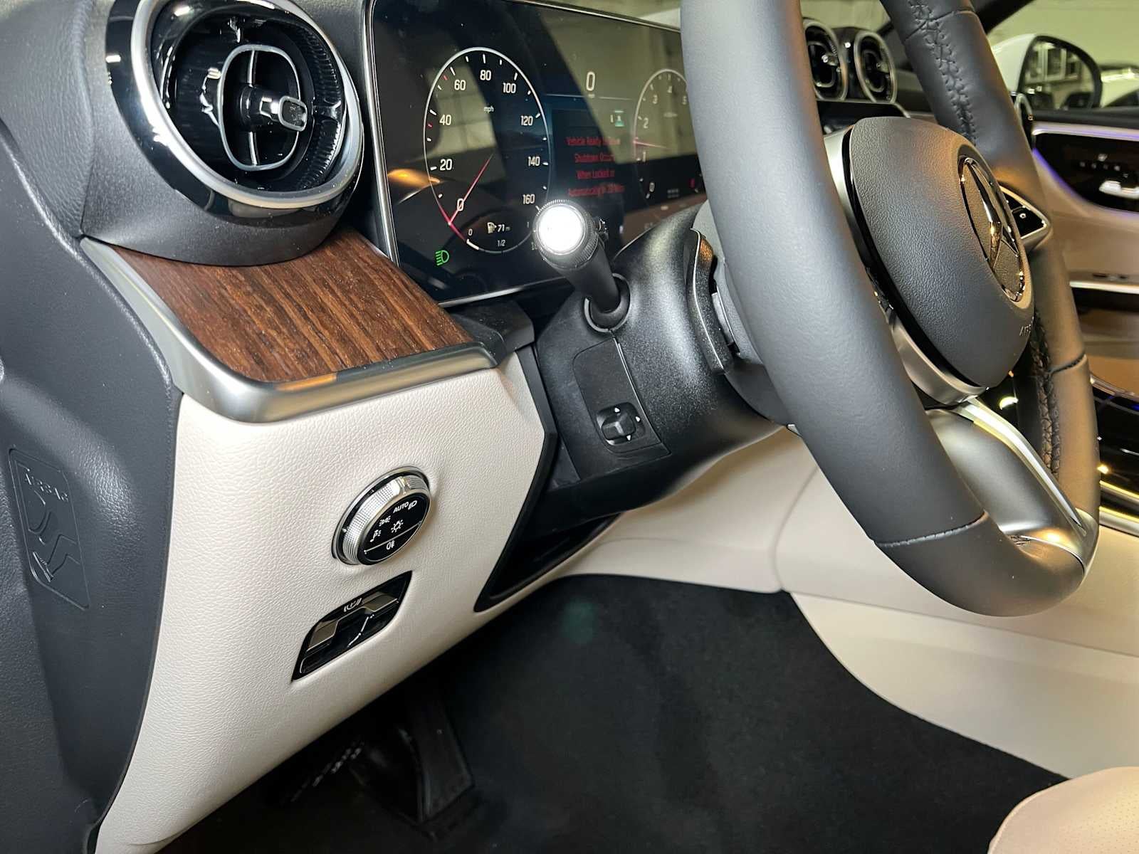 2027 Mercedes-Benz GLC 300 4MATIC® SUV