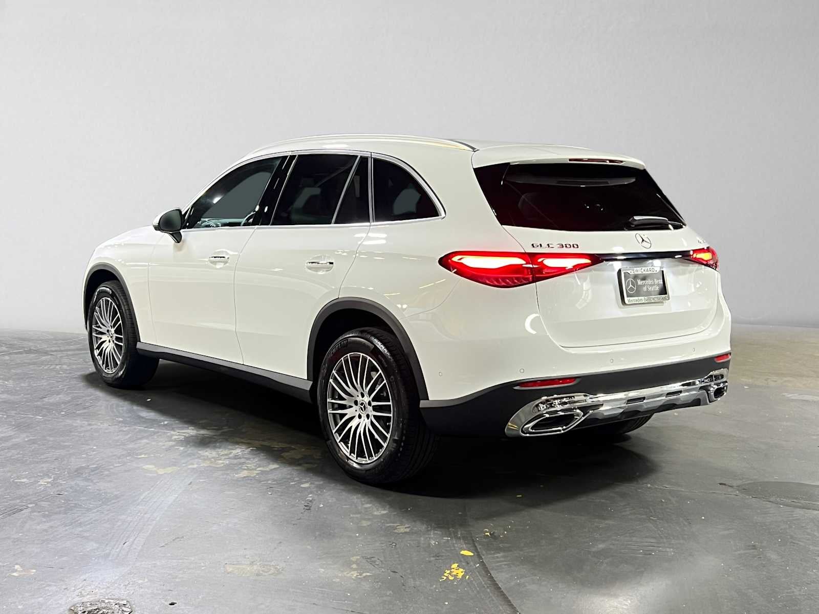 2027 Mercedes-Benz GLC 300 4MATIC® SUV