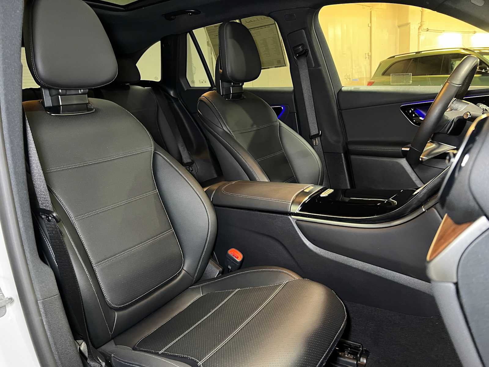 2025 Mercedes-Benz GLC GLC 300