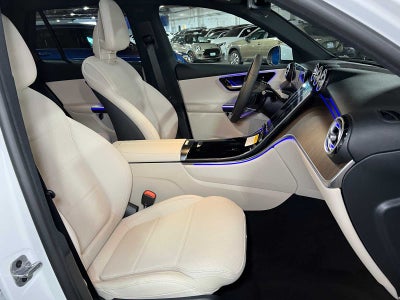 2025 Mercedes-Benz GLC GLC 300