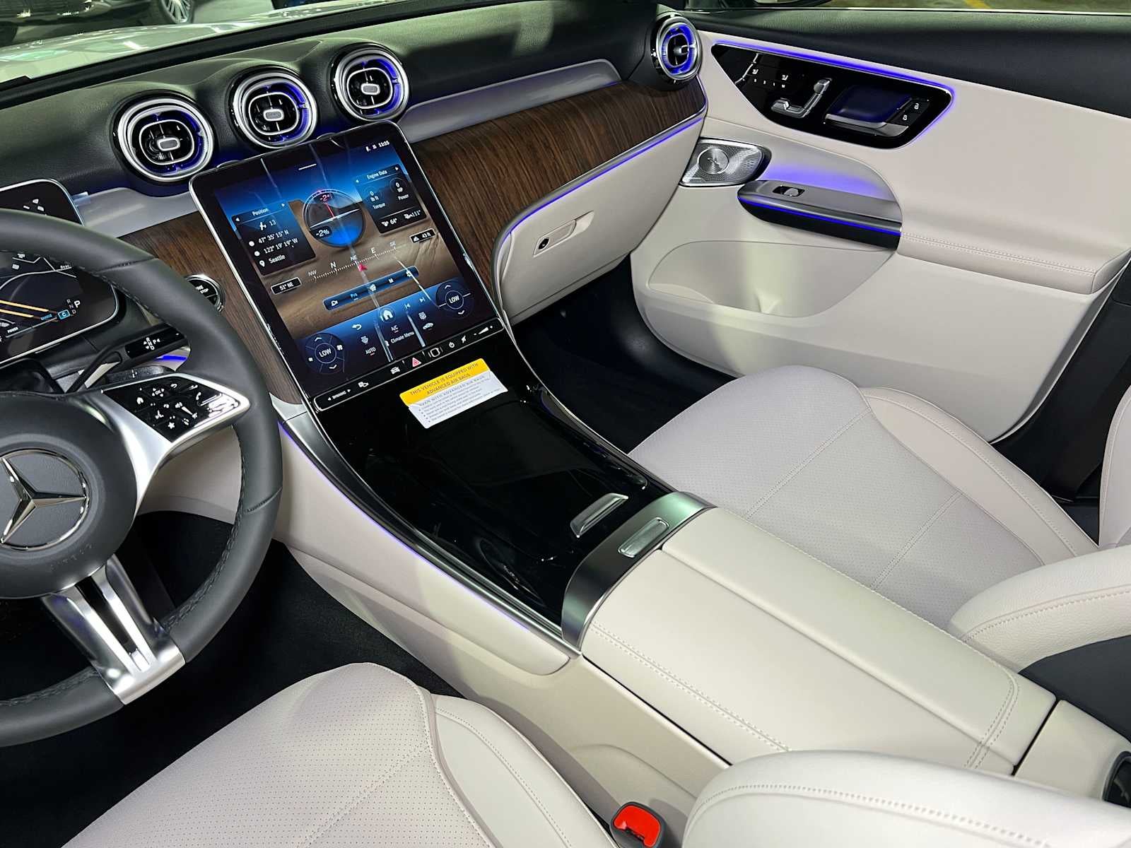 2025 Mercedes-Benz GLC GLC 300