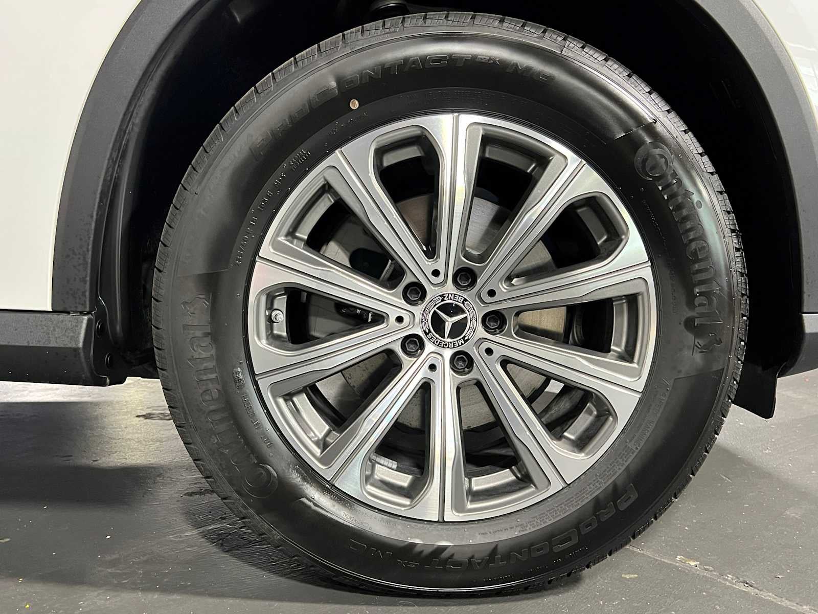 2025 Mercedes-Benz GLC GLC 300