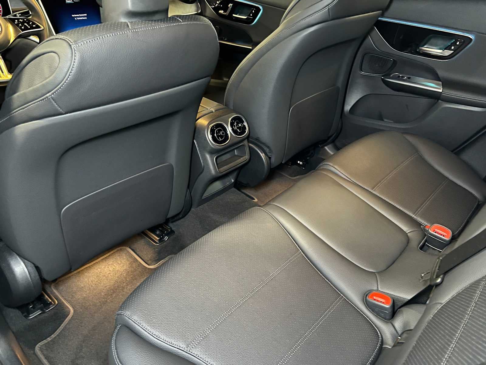 2025 Mercedes-Benz GLC 300 GLC 300