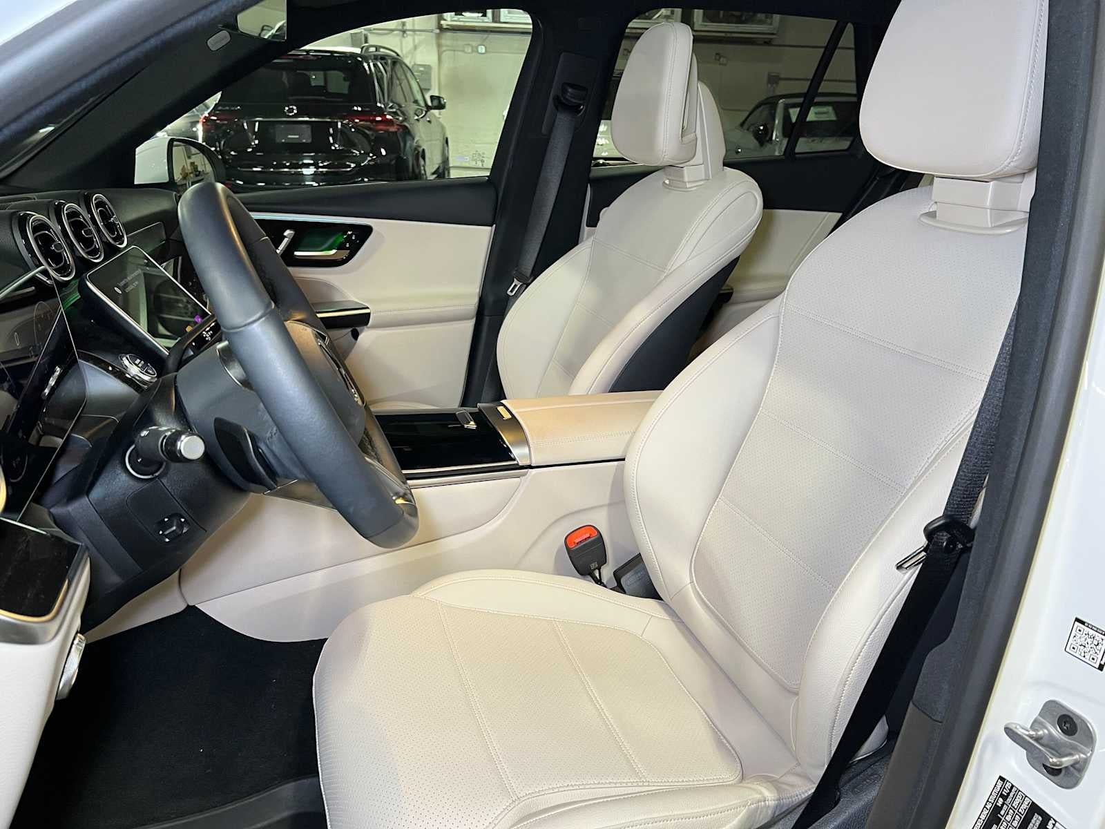 2026 Mercedes-Benz GLC 300 4MATIC® SUV