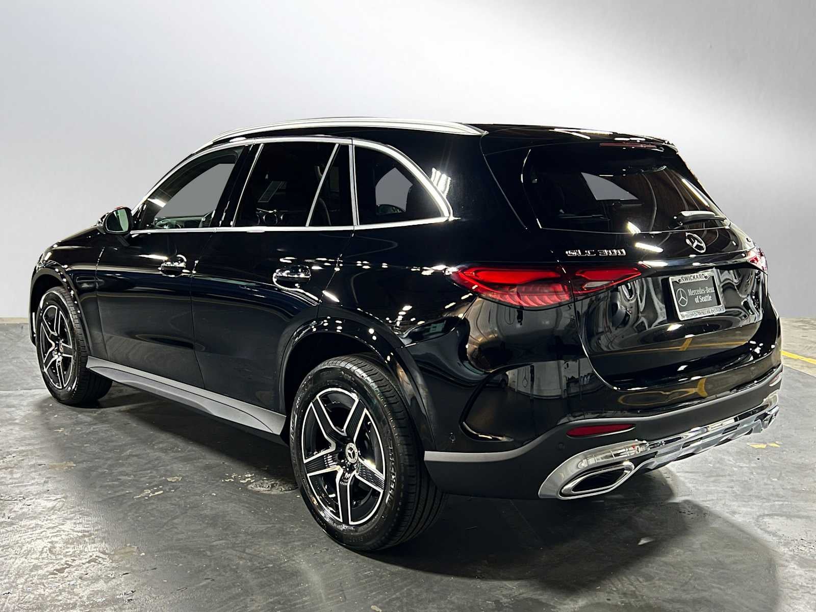 2026 Mercedes-Benz GLC 300 4MATIC® SUV