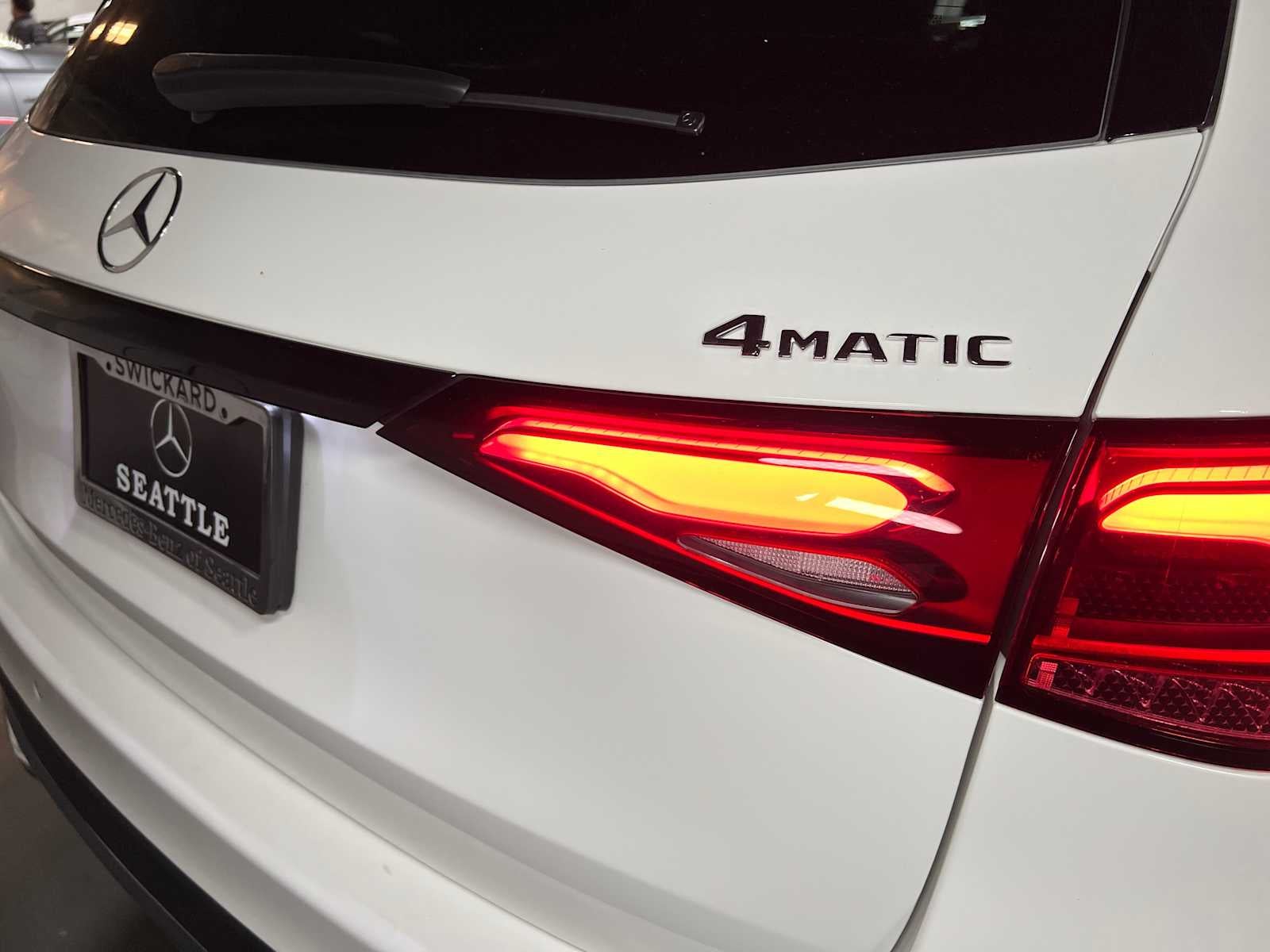 2026 Mercedes-Benz GLC 300 4MATIC® SUV