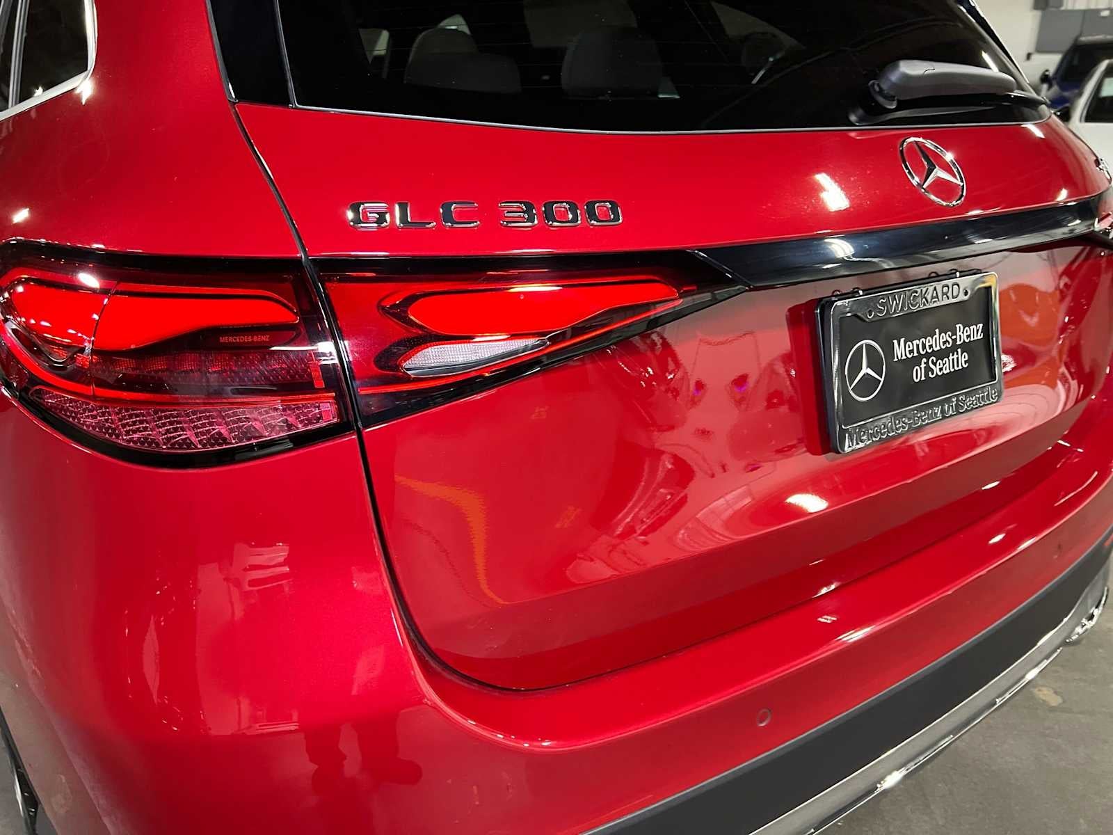 2027 Mercedes-Benz GLC 300 4MATIC® SUV