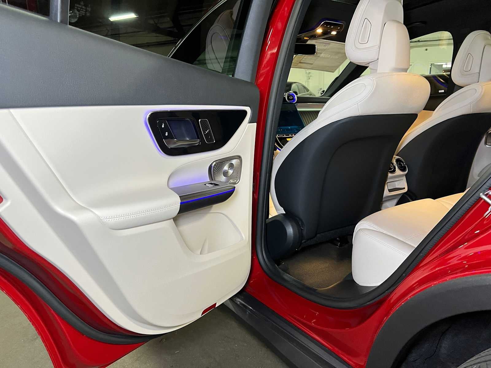 2027 Mercedes-Benz GLC 300 4MATIC® SUV