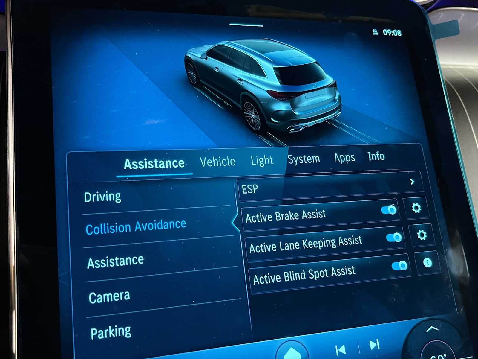 2027 Mercedes-Benz GLC 300 4MATIC® SUV