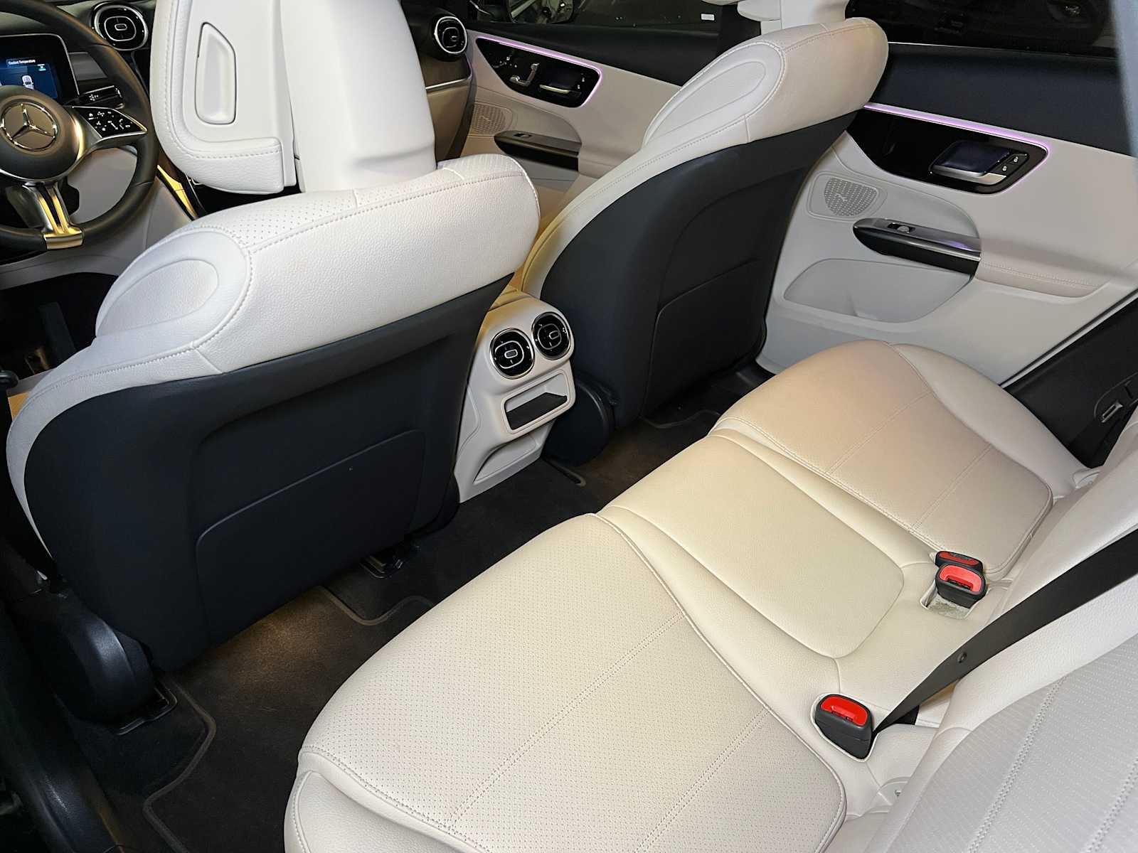 2025 Mercedes-Benz GLC GLC 300