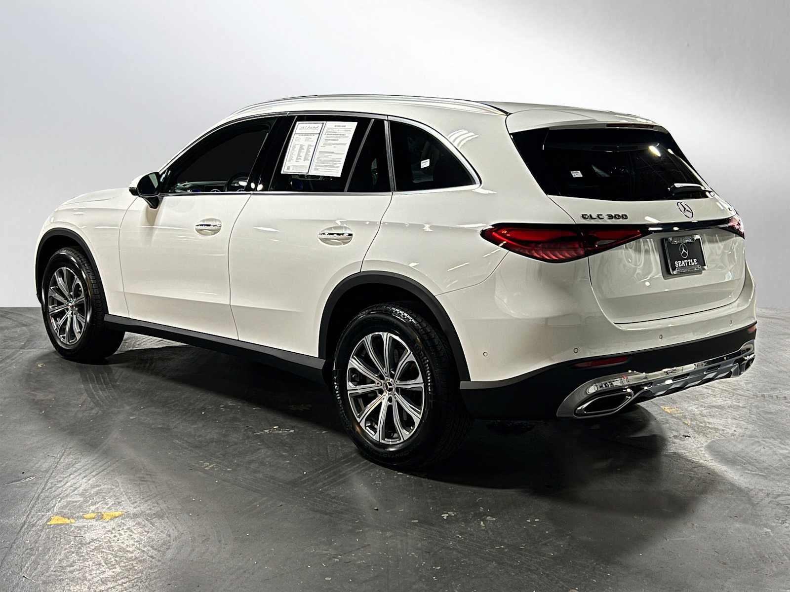 2025 Mercedes-Benz GLC GLC 300