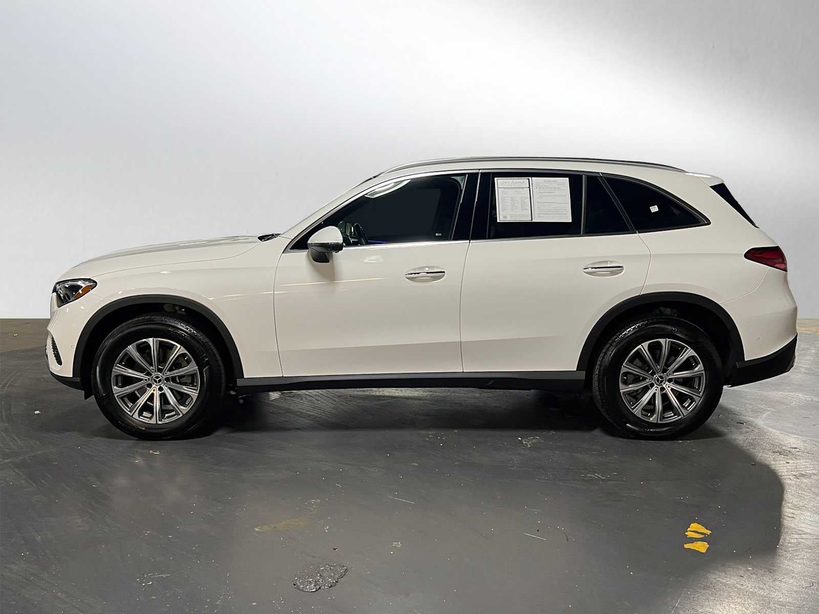 2025 Mercedes-Benz GLC GLC 300