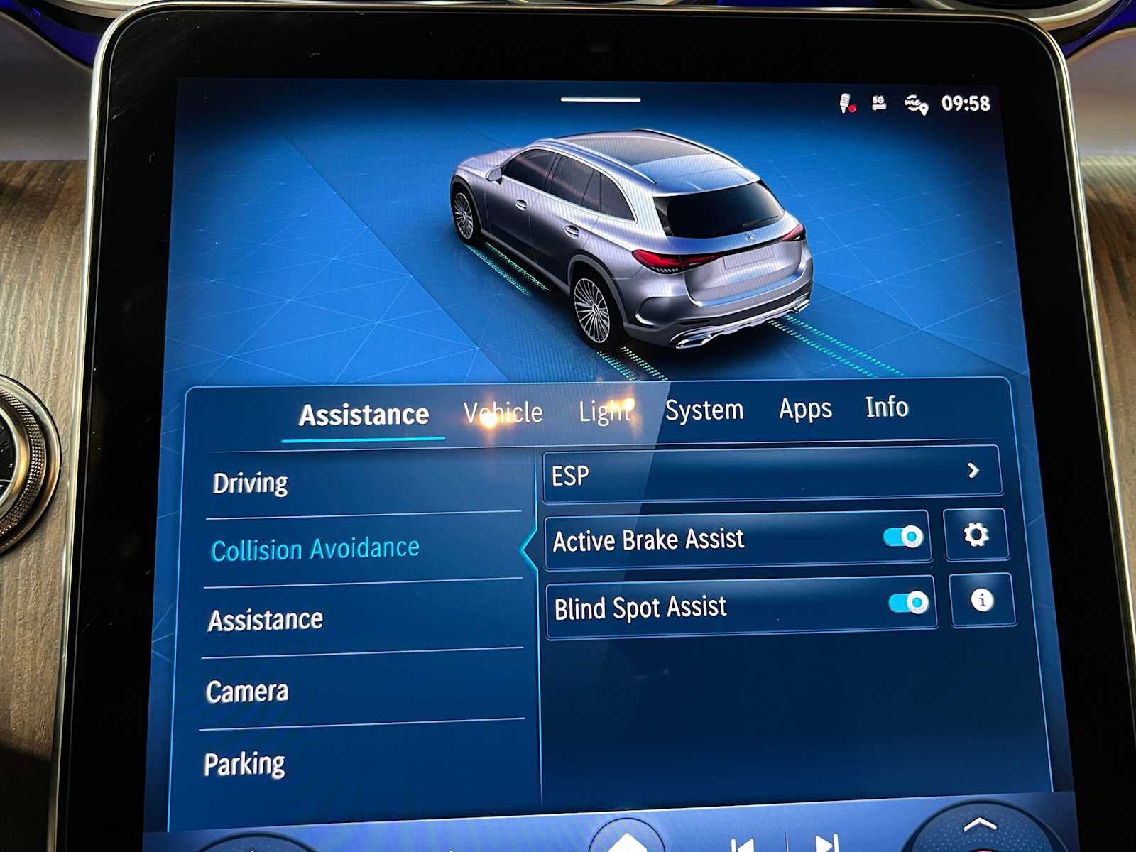 2026 Mercedes-Benz GLC 300 4MATIC® SUV