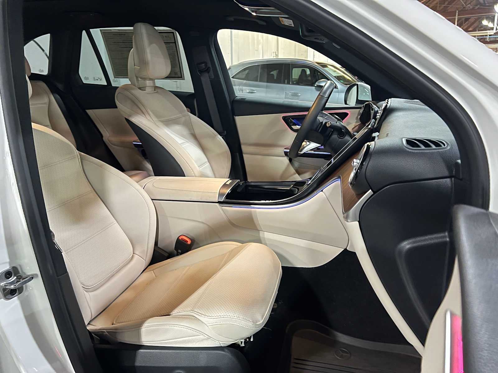 2026 Mercedes-Benz GLC 300 4MATIC® SUV