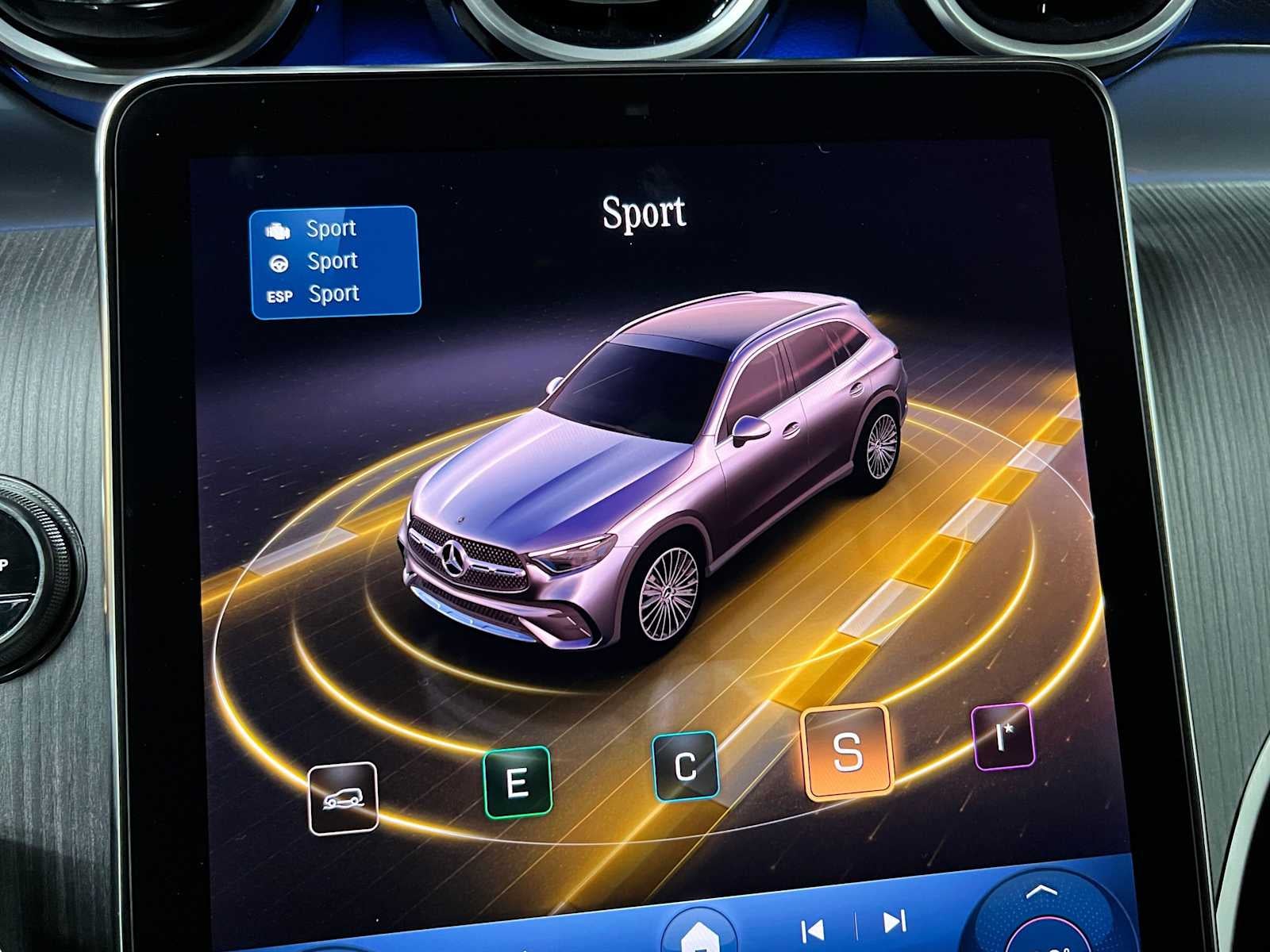 2026 Mercedes-Benz GLC 300 4MATIC® SUV