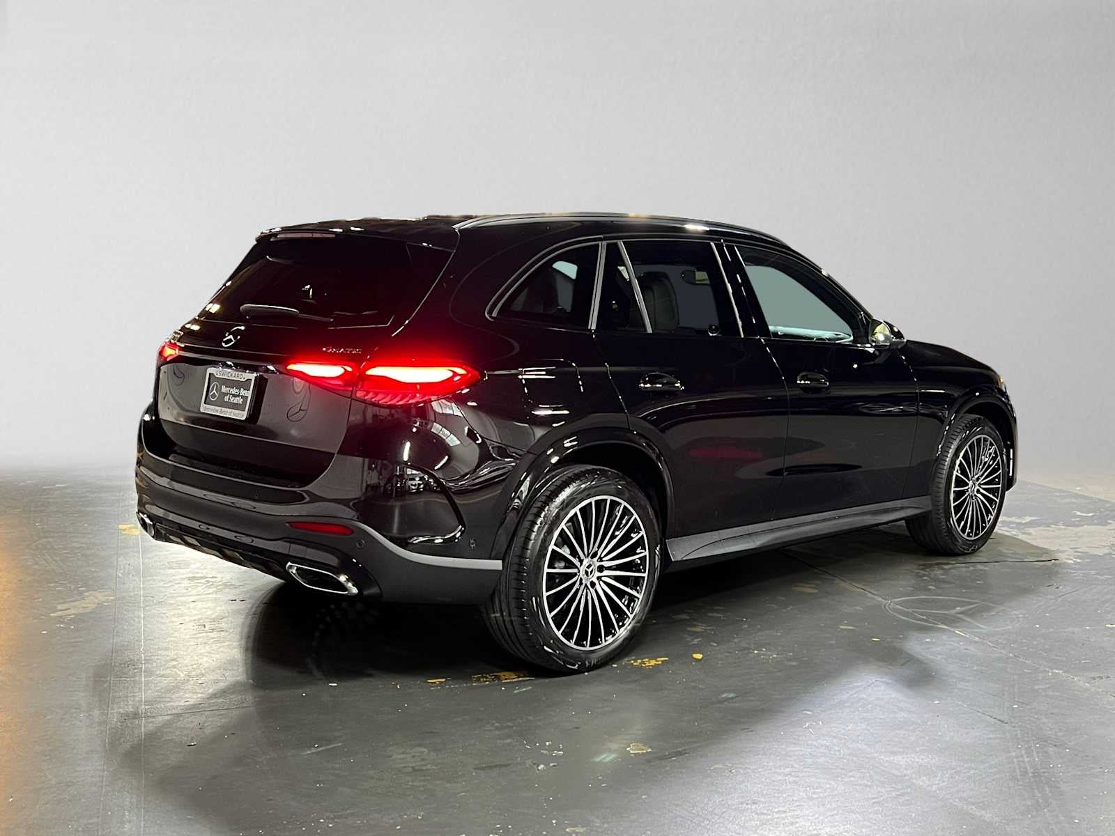 2027 Mercedes-Benz GLC 300 4MATIC® SUV