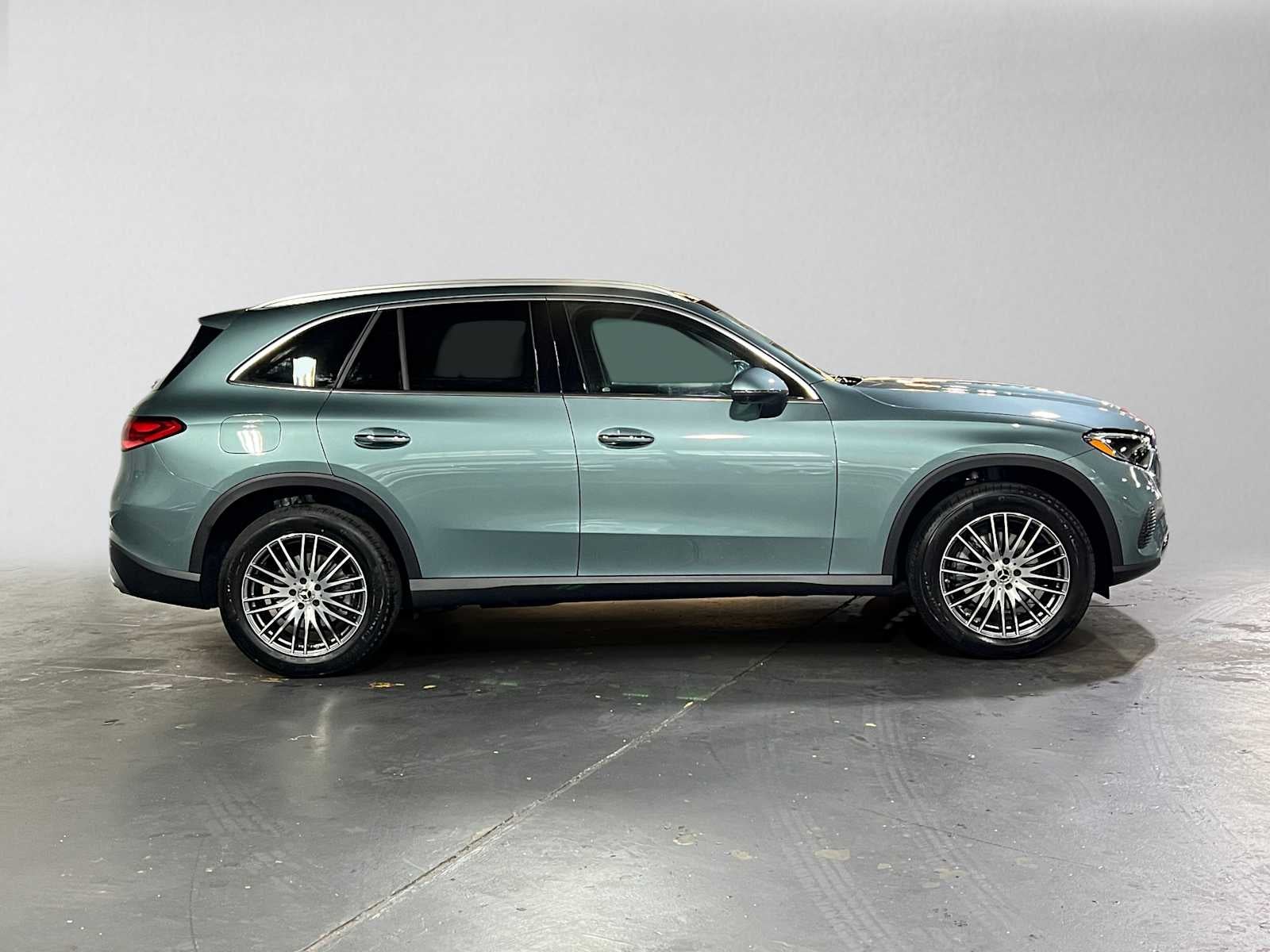 2027 Mercedes-Benz GLC 300 4MATIC® SUV