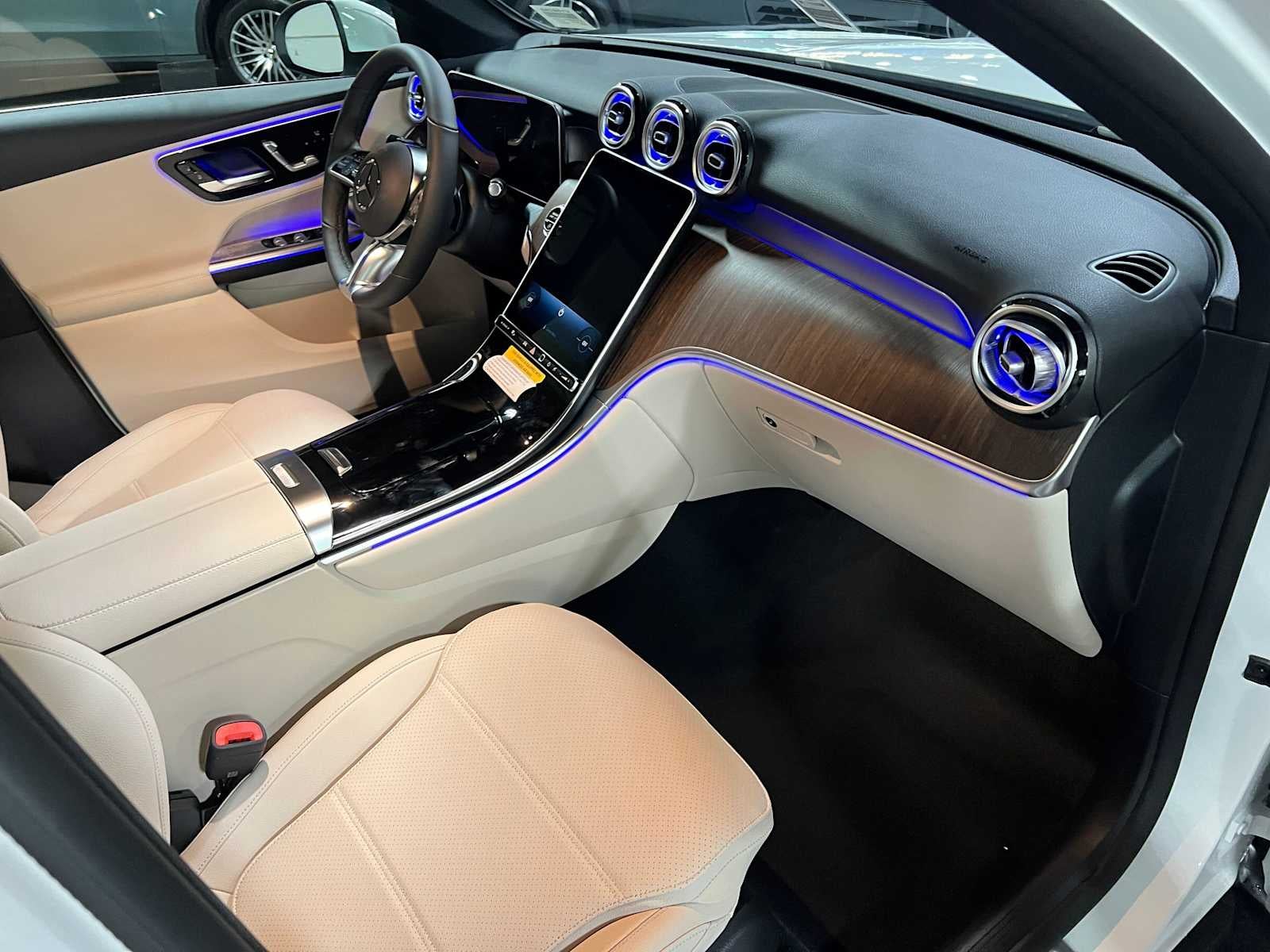 2027 Mercedes-Benz GLC 300 4MATIC® SUV