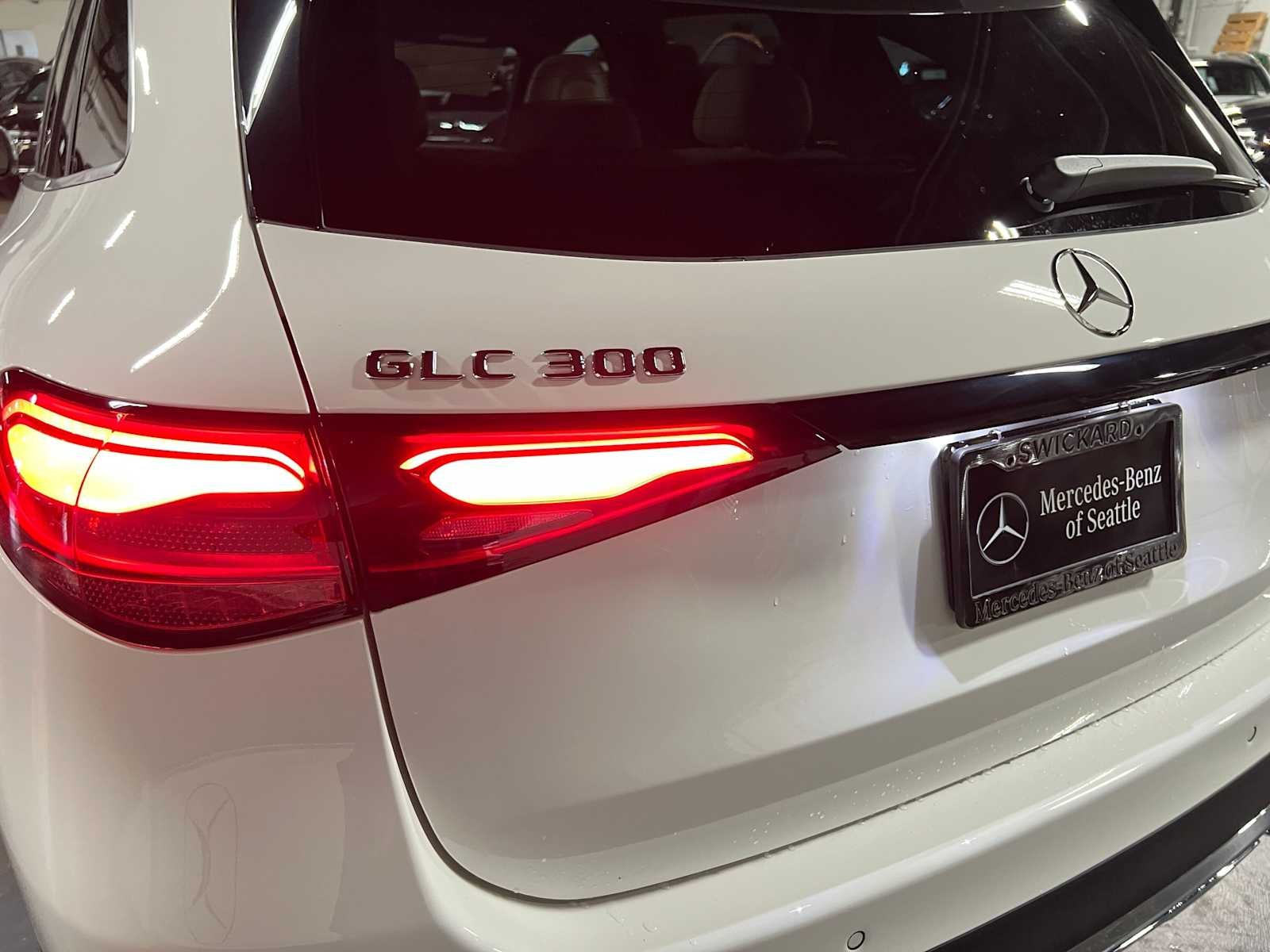 2027 Mercedes-Benz GLC 300 4MATIC® SUV