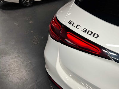 2025 Mercedes-Benz GLC 300 GLC 300