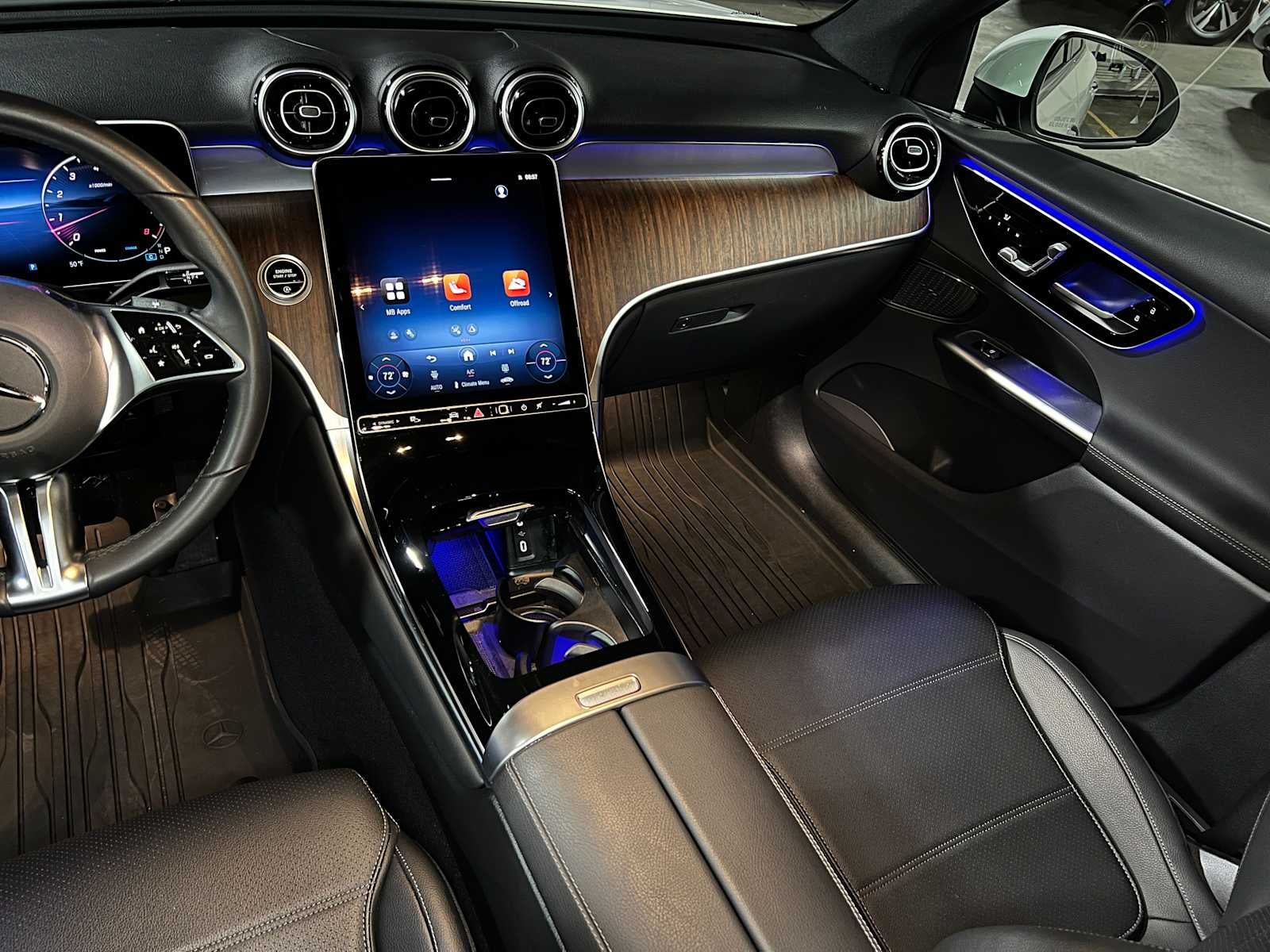 2025 Mercedes-Benz GLC 300 GLC 300