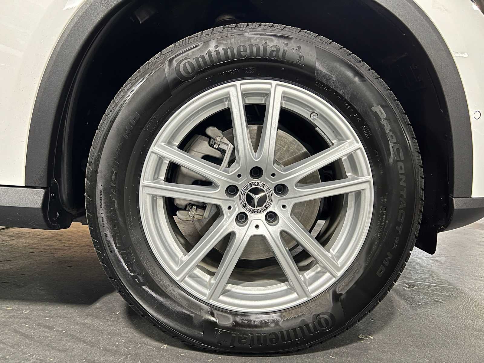 2025 Mercedes-Benz GLC 300 GLC 300