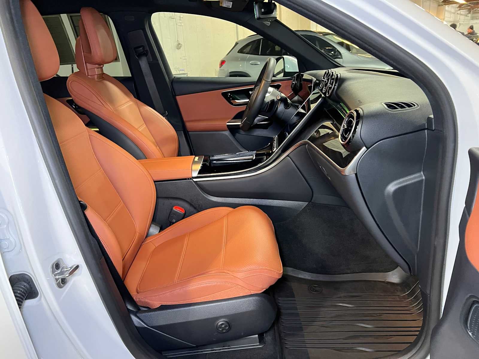 2025 Mercedes-Benz GLC GLC 300