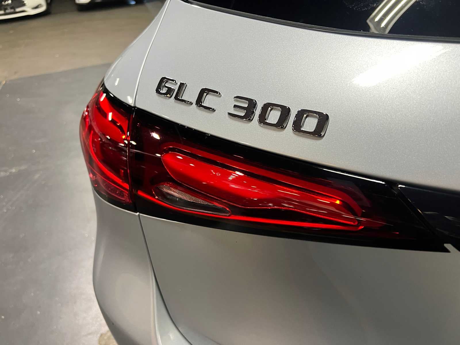 2025 Mercedes-Benz GLC GLC 300
