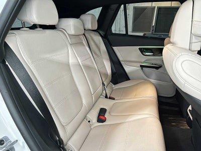 2025 Mercedes-Benz GLC 300 GLC 300