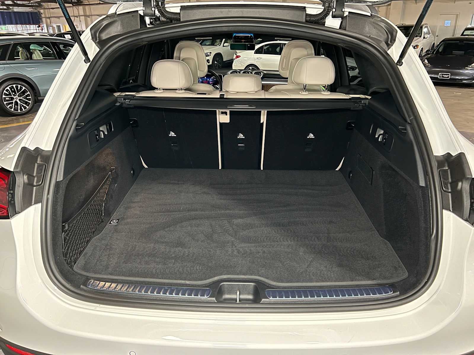 2025 Mercedes-Benz GLC 300 GLC 300