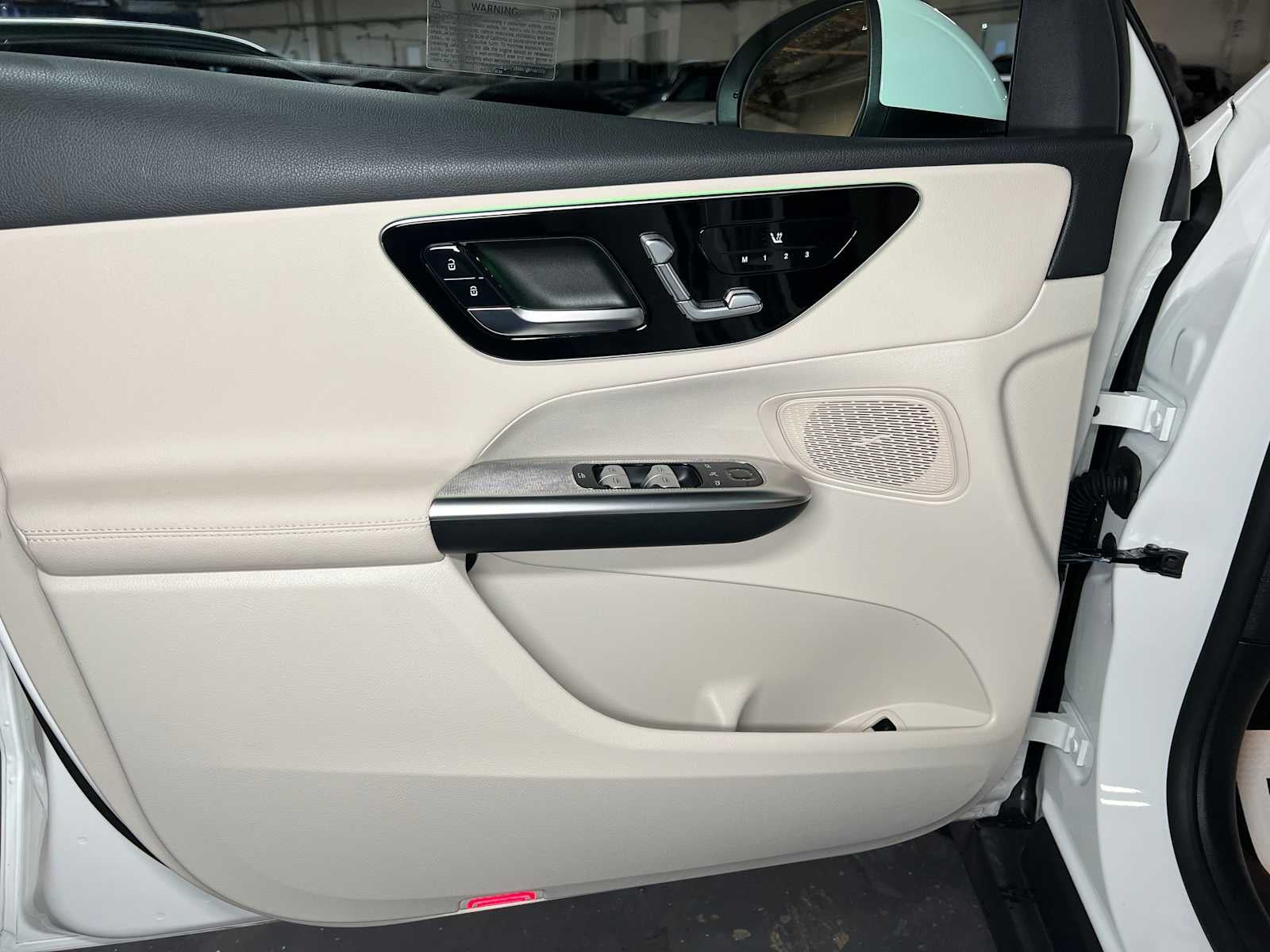 2025 Mercedes-Benz GLC 300 GLC 300