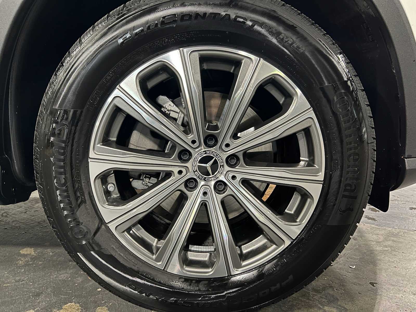 2025 Mercedes-Benz GLC 300 GLC 300