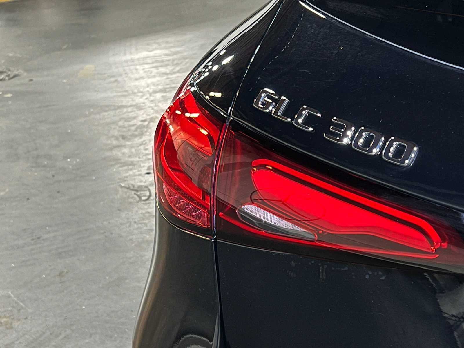 2025 Mercedes-Benz GLC GLC 300