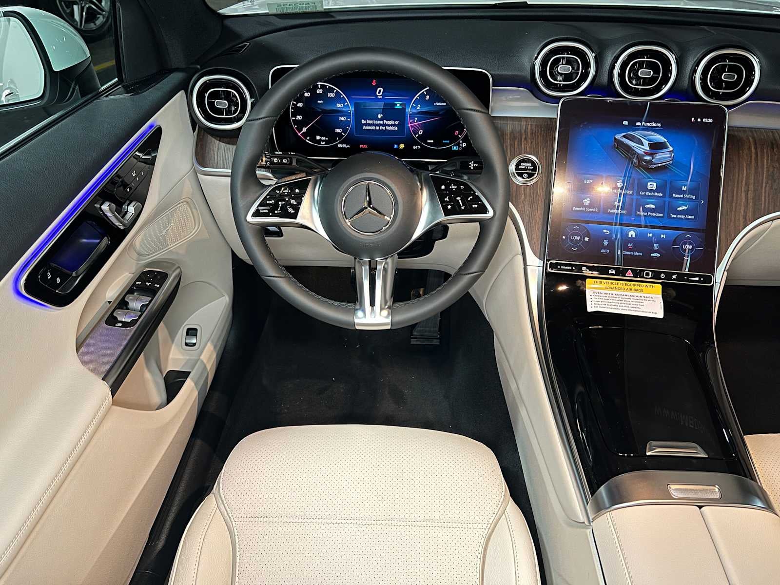 2026 Mercedes-Benz GLC 300 4MATIC® SUV
