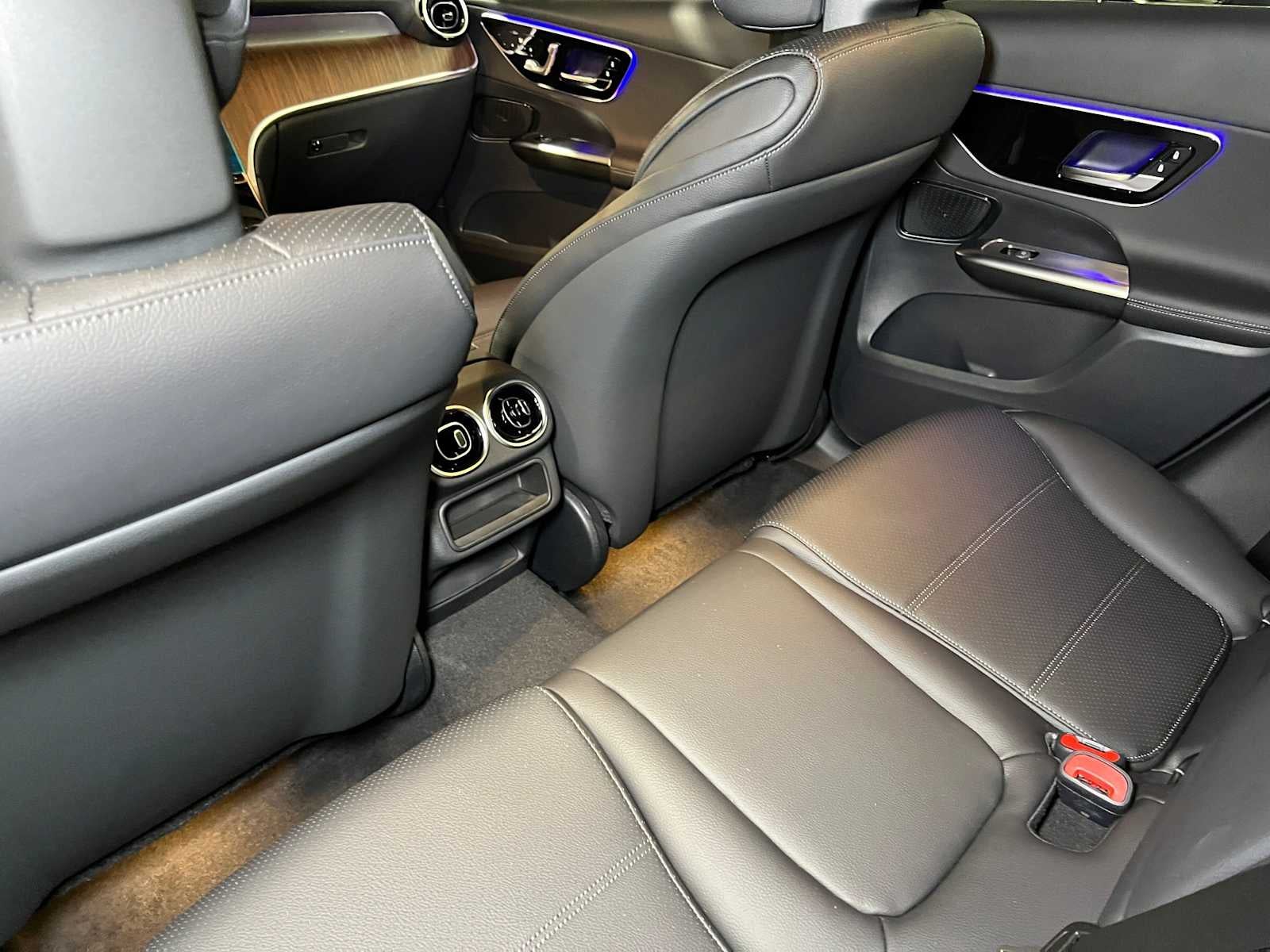 2027 Mercedes-Benz GLC 300 4MATIC® SUV