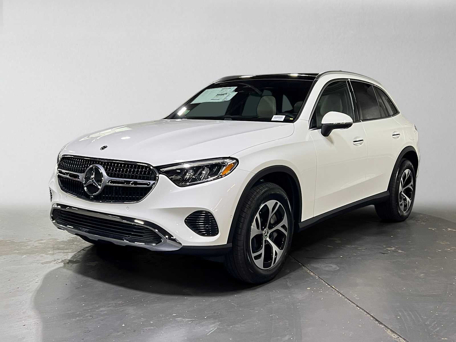 2027 Mercedes-Benz GLC 350e 4MATIC® SUV