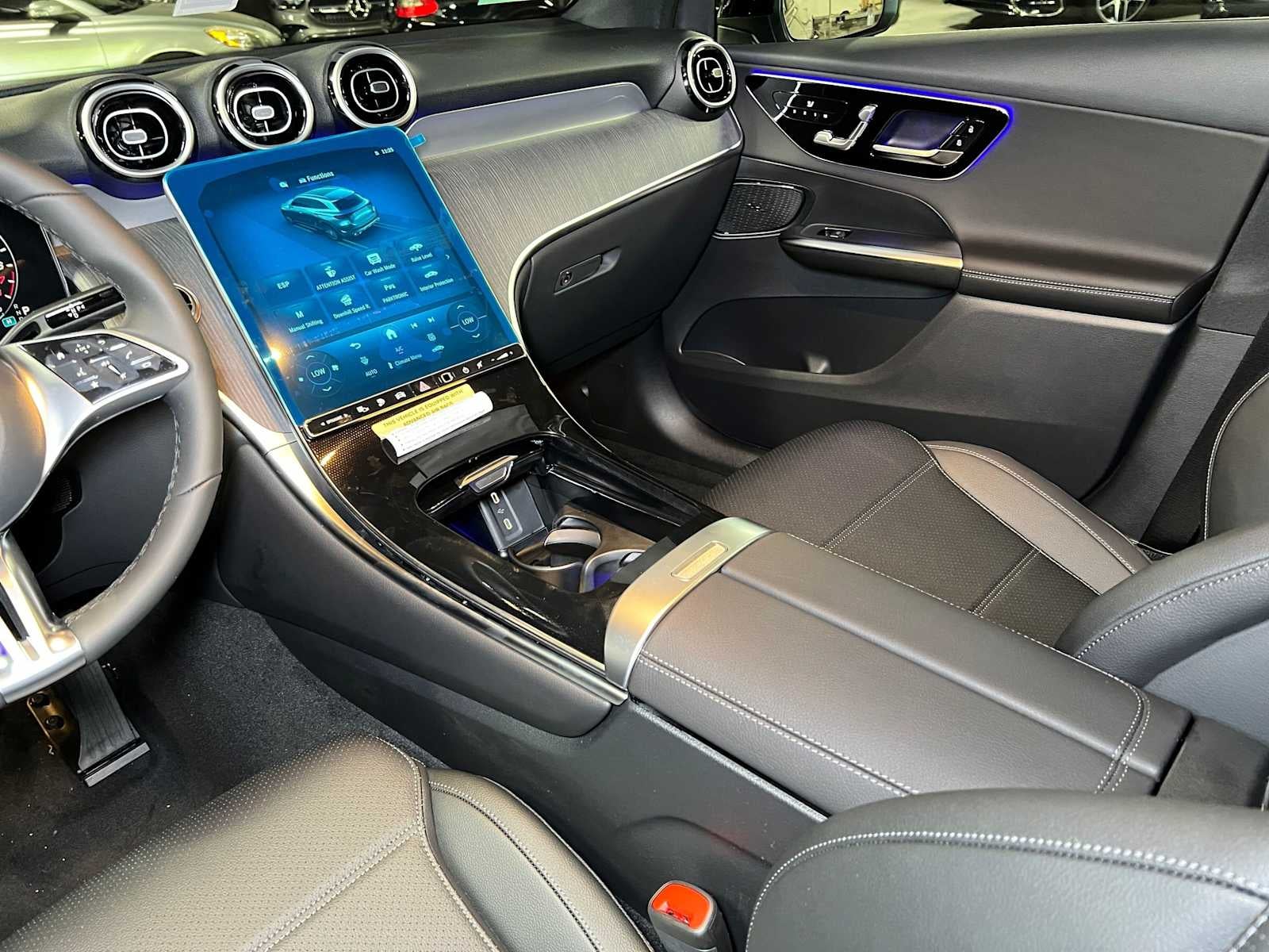 2027 Mercedes-Benz GLC 350e 4MATIC® SUV