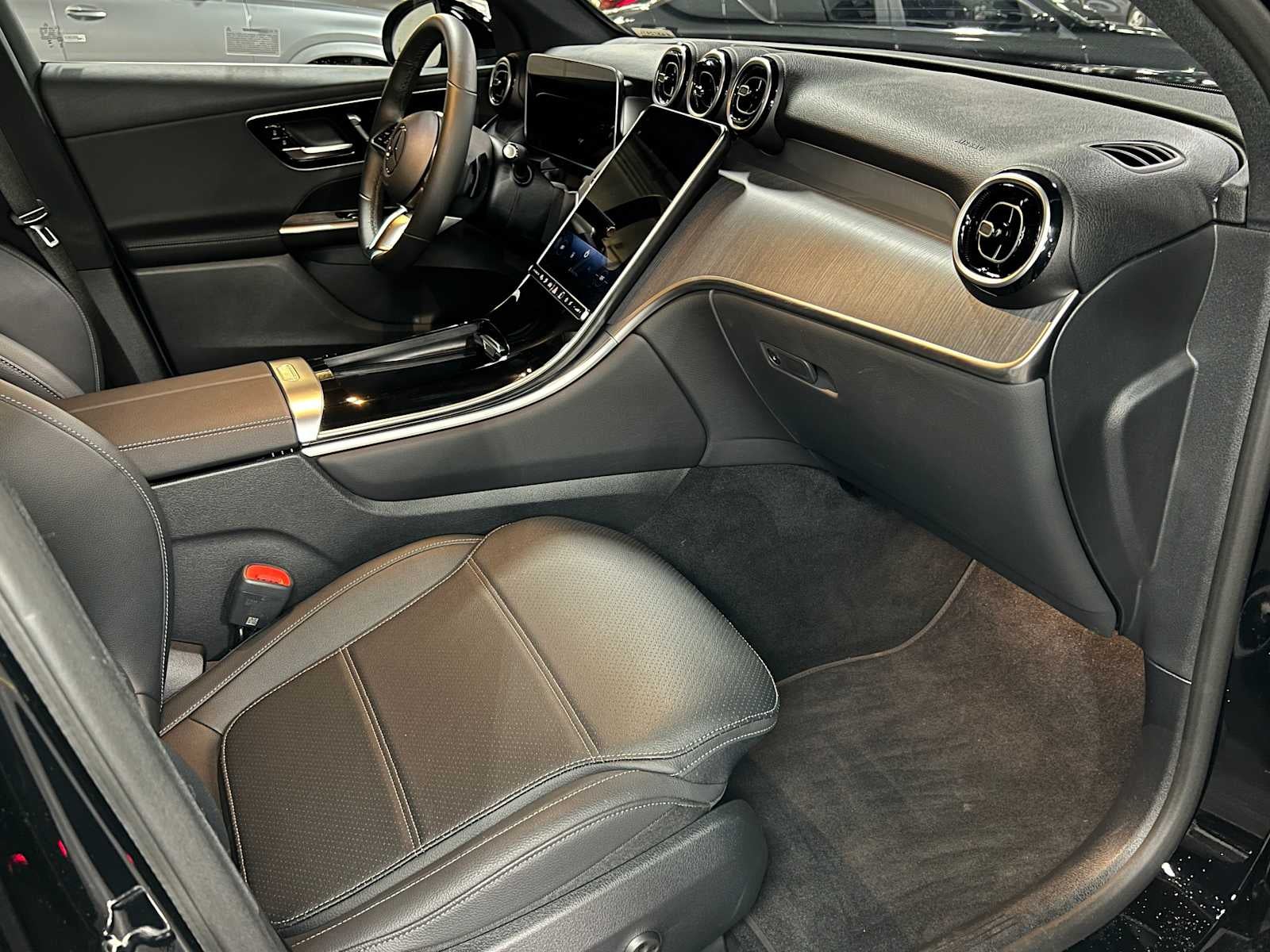 2026 Mercedes-Benz GLC 350e 4MATIC® SUV