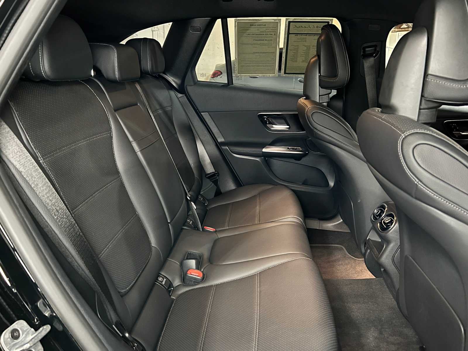 2026 Mercedes-Benz GLC 350e 4MATIC® SUV