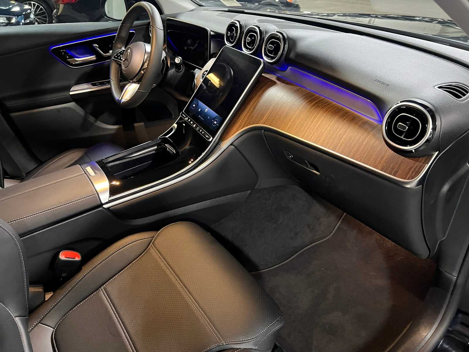 2025 Mercedes-Benz GLC 350e 4MATIC® SUV