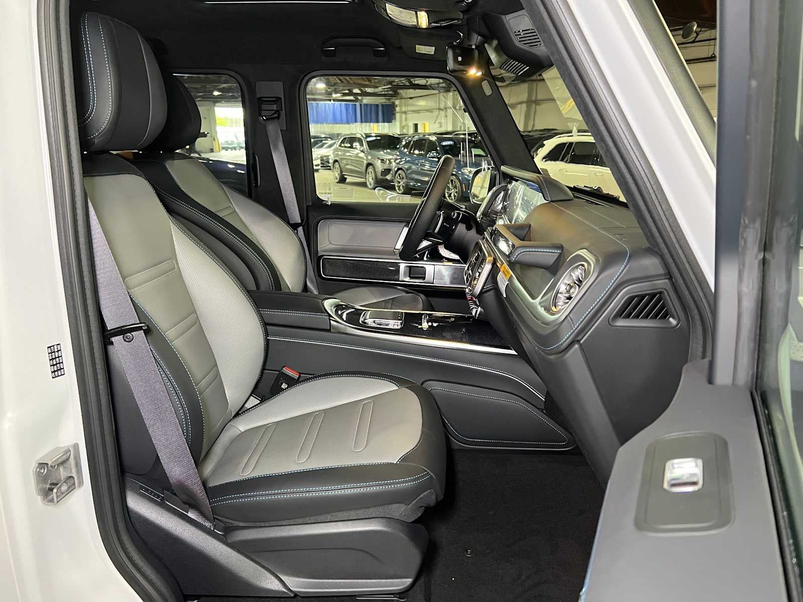 2025 Mercedes-Benz G-Class G 580e