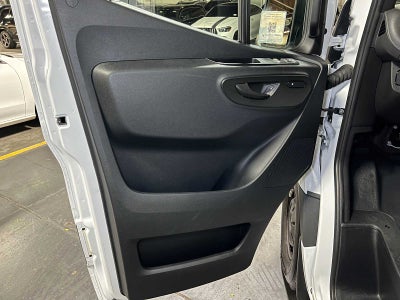 2025 Mercedes-Benz Sprinter 2500 Standard Roof I4 Diesel 144" RWD
