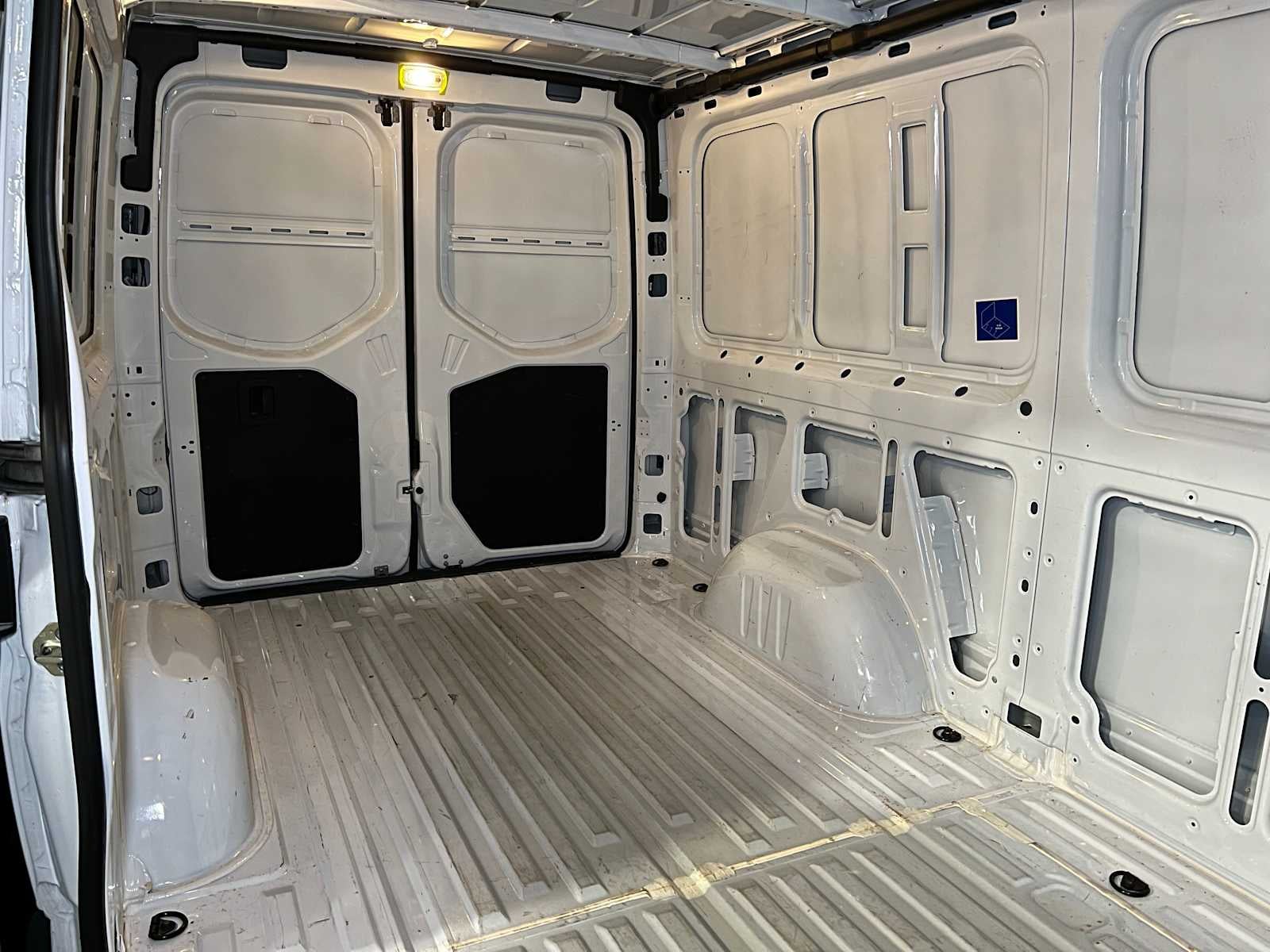 2025 Mercedes-Benz Sprinter 2500 Standard Roof I4 Diesel 144" RWD