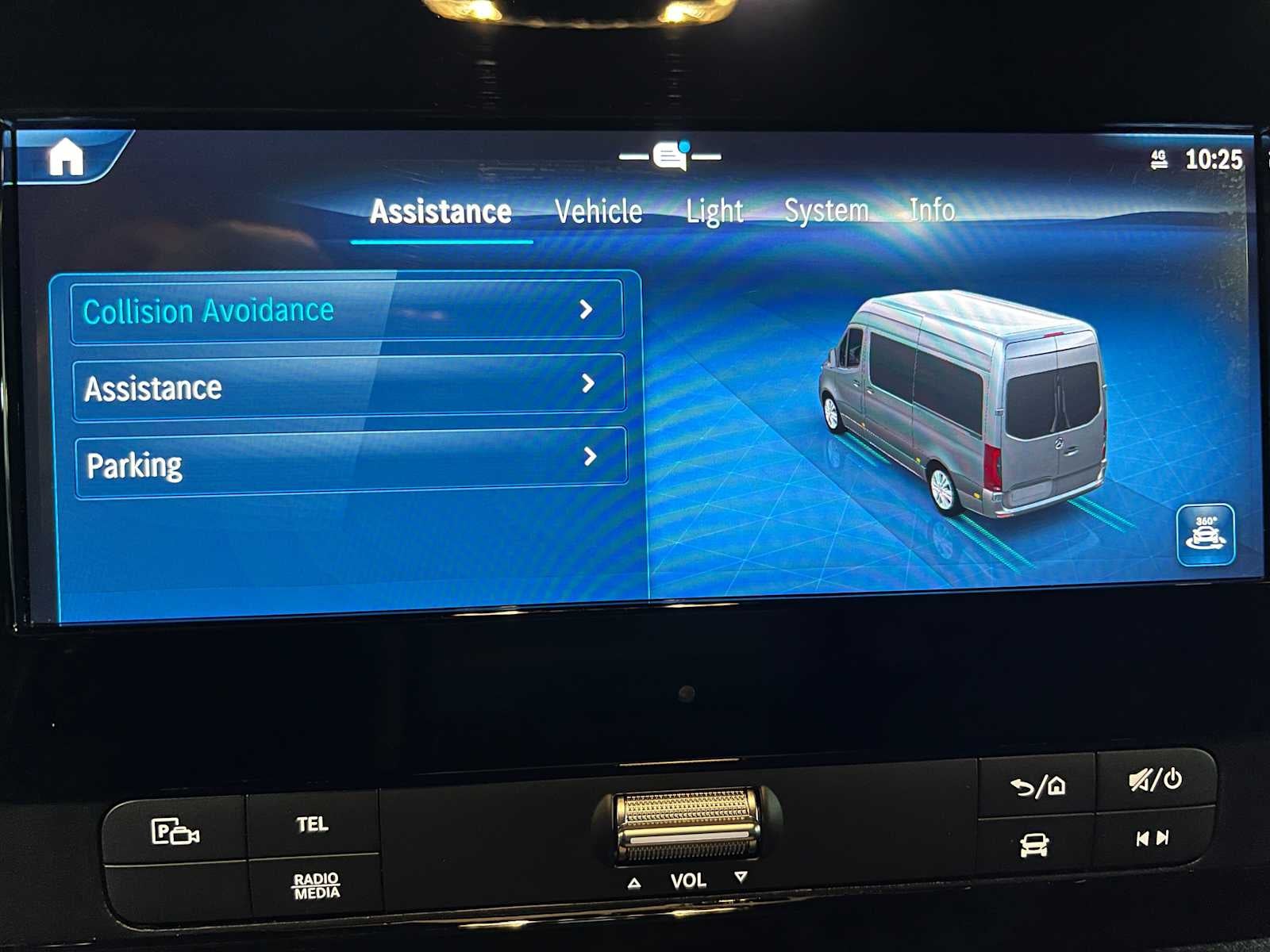 2025 Mercedes-Benz Sprinter 2500 Standard Roof I4 Diesel 144" RWD