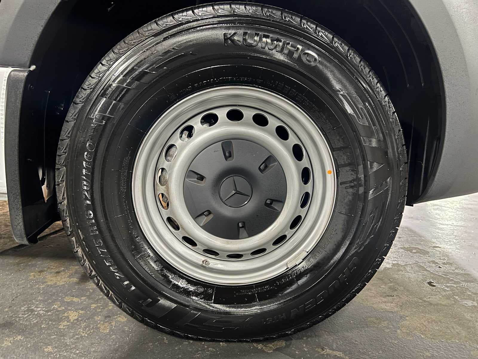 2025 Mercedes-Benz Sprinter 2500 Standard Roof I4 Diesel 144" RWD