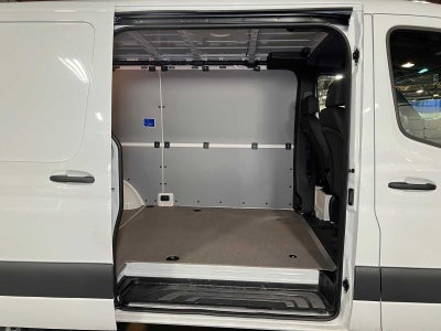 2025 Mercedes-Benz Sprinter 2500 Standard Roof I4 Diesel HO 144" RWD