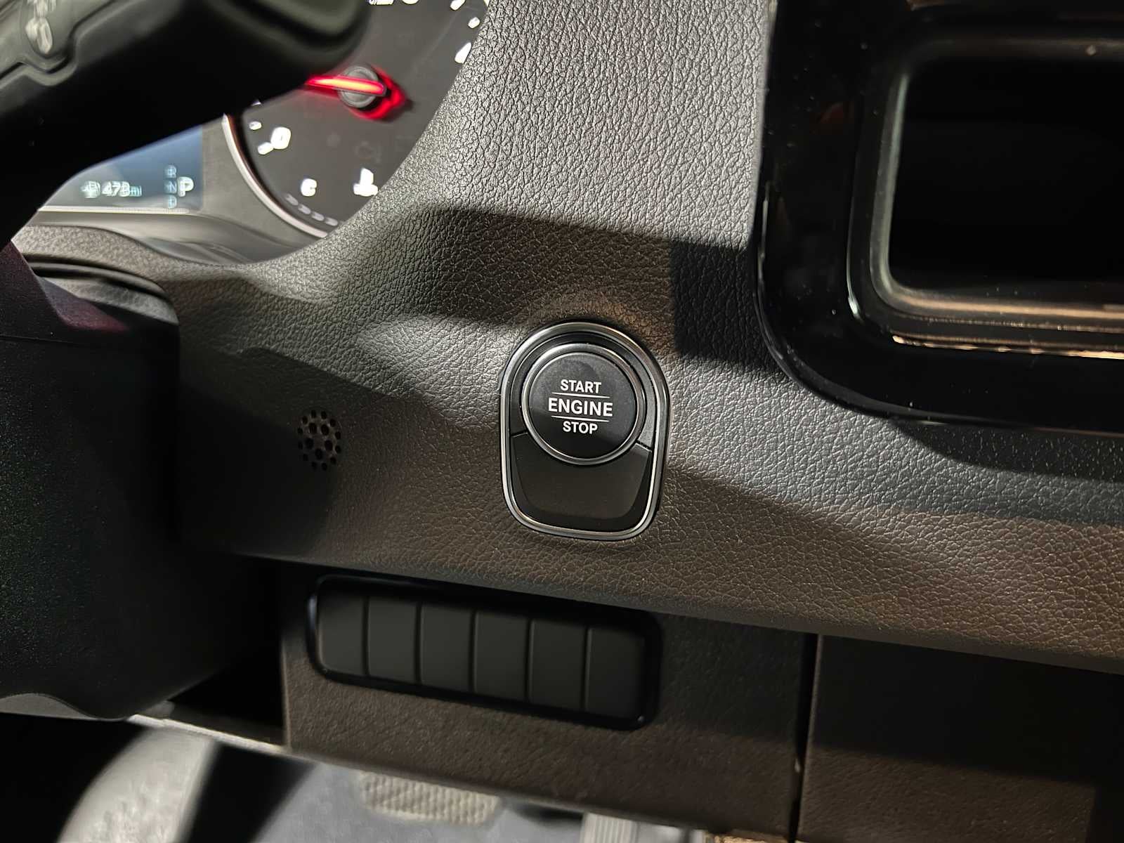 2025 Mercedes-Benz Sprinter 2500 Standard Roof I4 Diesel HO 144" RWD